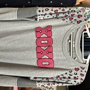 Lightweight valentines sweatshirt. Worn twice